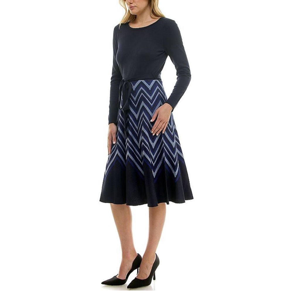 Taylor Long Sleeve Fit & Flare Sweater Dress-Size Medium